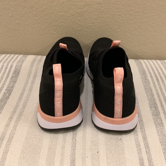 Rival slip on sneakers size 9 - Picture 4 of 5